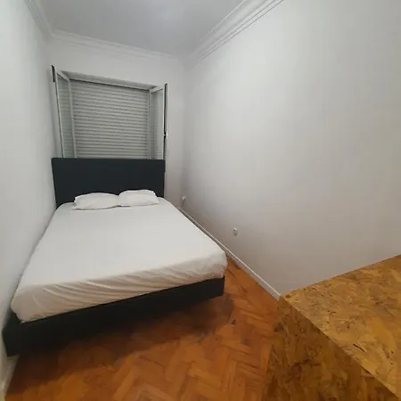 S&s Hostel *