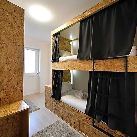 S&s Hostel