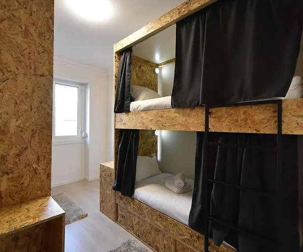 S&s بيت شباب *