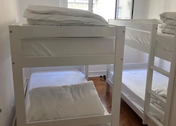 بيت شباب S&s Lisboa