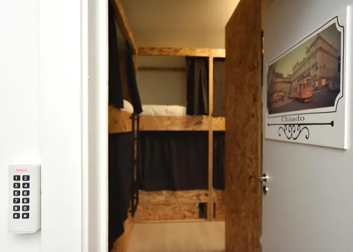 S&s بيت شباب *