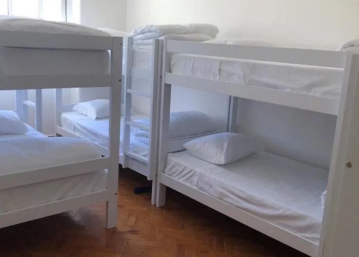 بيت شباب S&s Lisboa